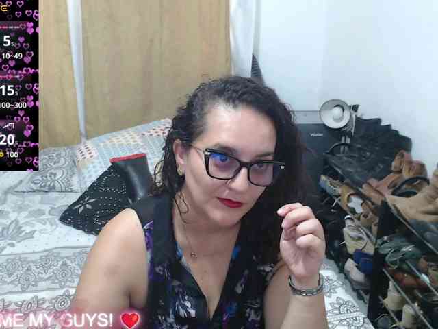 SaimaJayyeb webcam