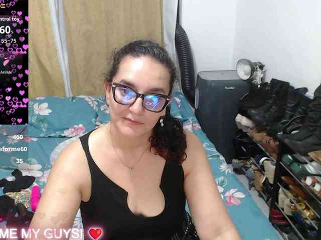 SaimaJayyeb webcam