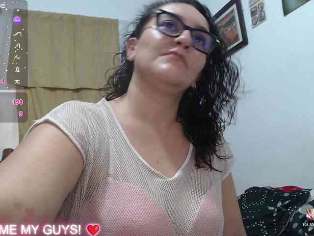 SaimaJayyeb webcam