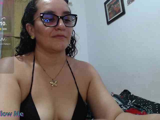 SaimaJayyeb webcam