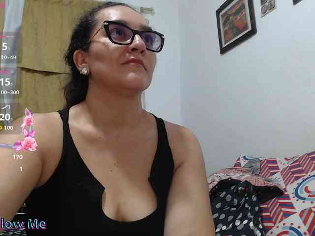 SaimaJayyeb webcam