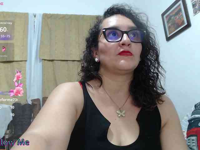 SaimaJayyeb webcam