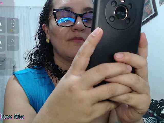 SaimaJayyeb webcam