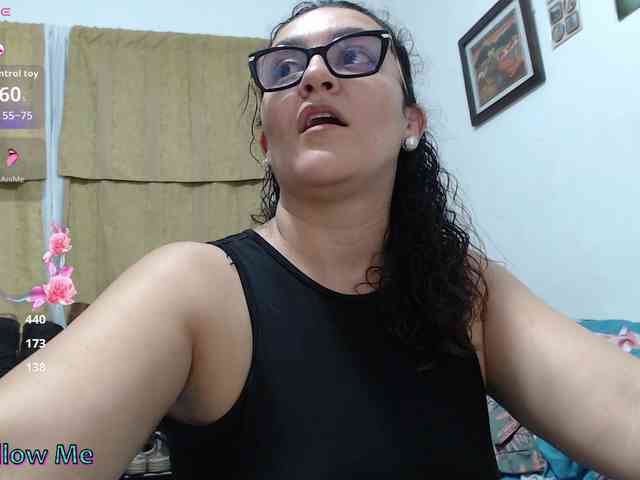 Modèle: SaimaJayyeb