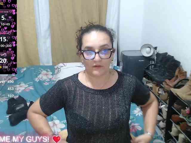 Modèle: SaimaJayyeb