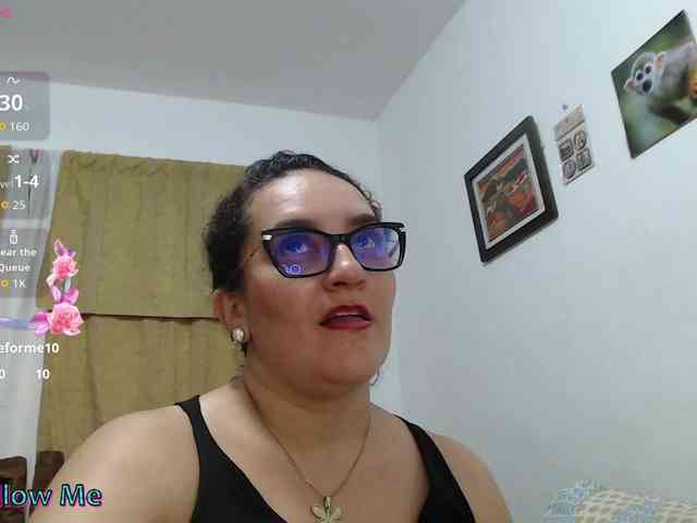 SaimaJayyeb webcam
