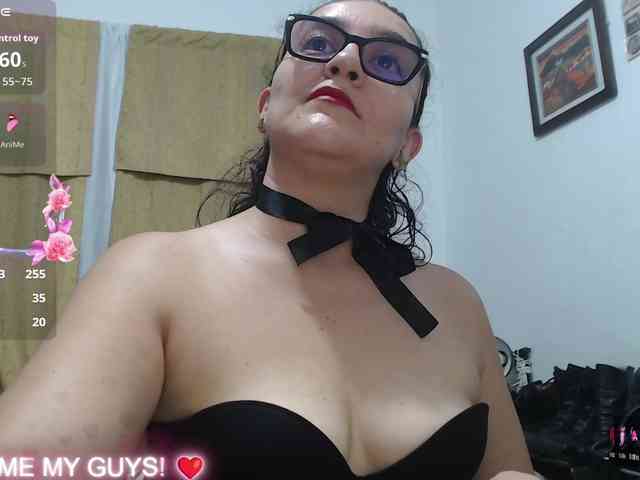 SaimaJayyeb webcam