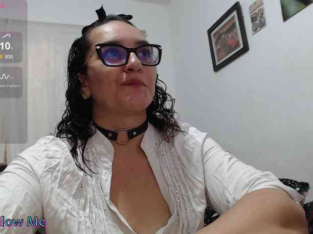 Modèle: SaimaJayyeb
