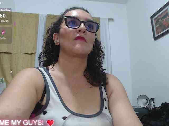 SaimaJayyeb webcam