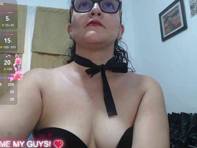SaimaJayyeb webcam