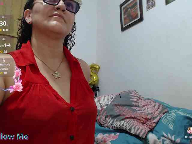 SaimaJayyeb webcam