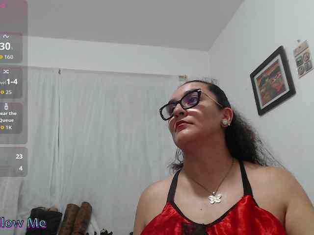 Modèle: SaimaJayyeb