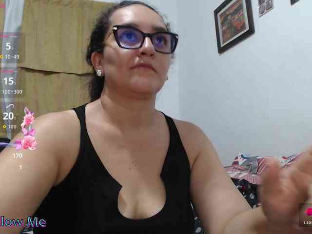 SaimaJayyeb webcam