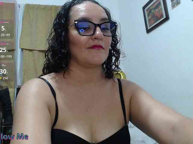 SaimaJayyeb webcam