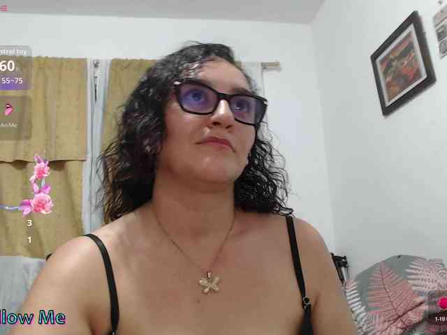 SaimaJayyeb webcam