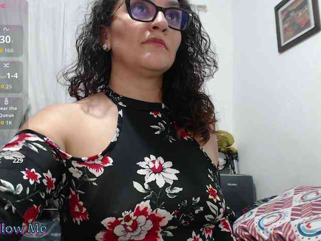 SaimaJayyeb webcam