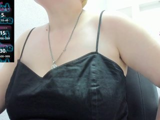 DollyMolli Porn Show