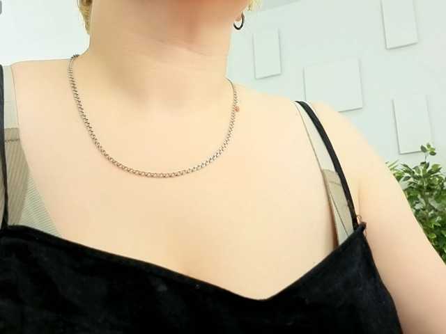 dolories live cam on BongaCams