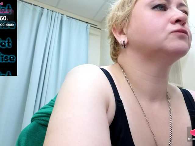 DollyMolli live cam