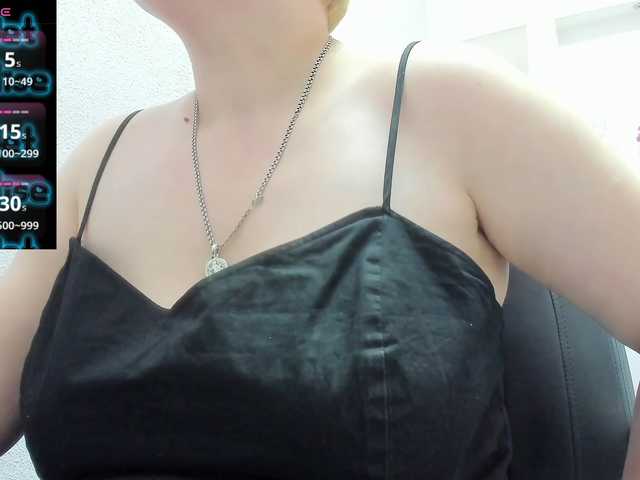 dolories live webcam show