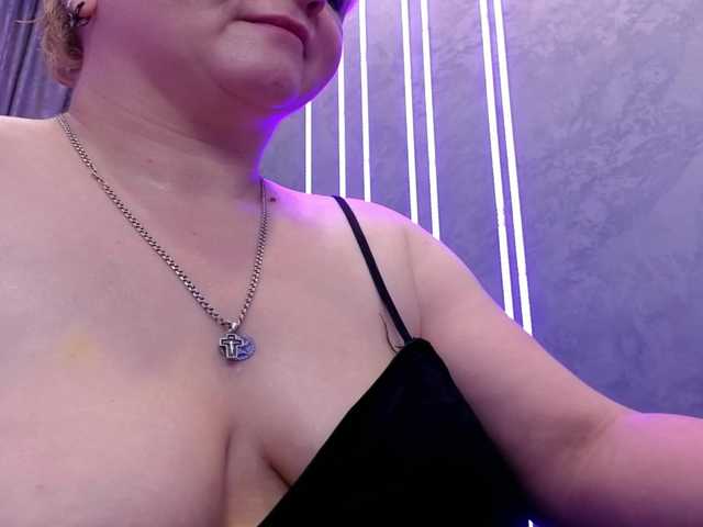 dolories live cam on BongaCams