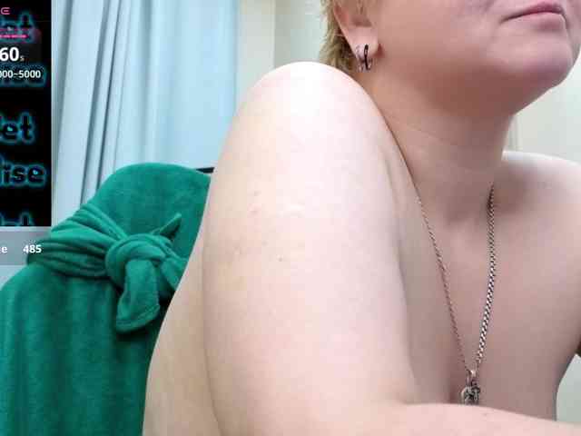 DollyMolli webcam