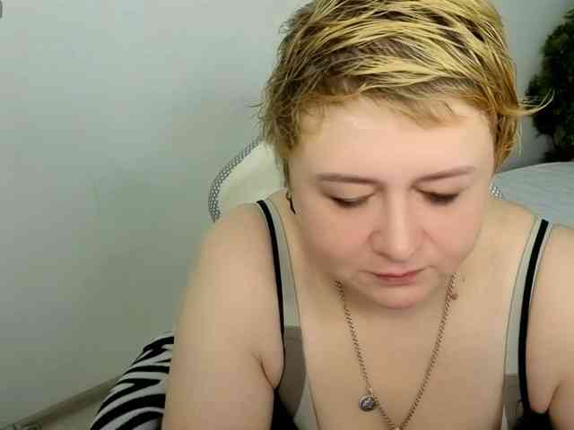 DollyMolli webcam