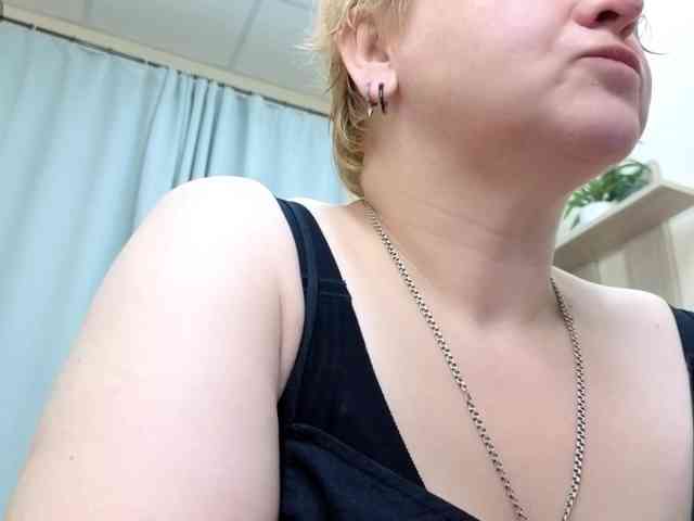 DollyMolli webcam