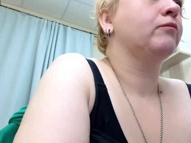 DollyMolli webcam