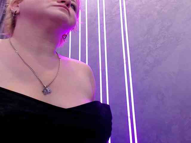 DollyMolli webcam