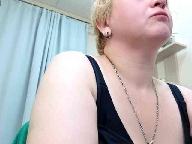 DollyMolli webcam