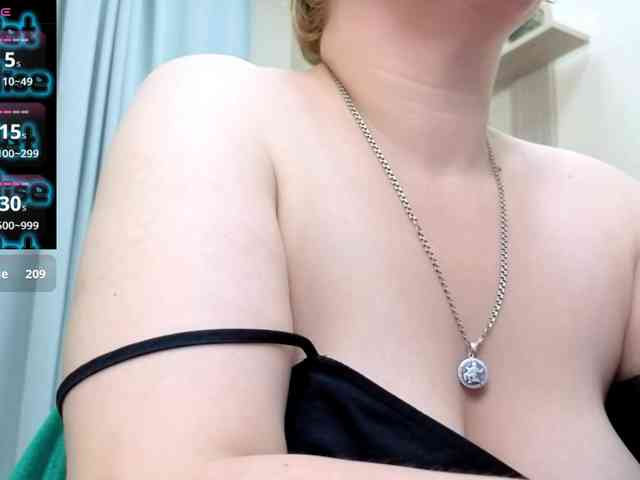 DollyMolli webcam