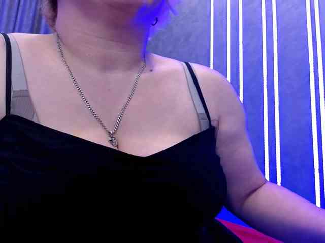 DollyMolli webcam