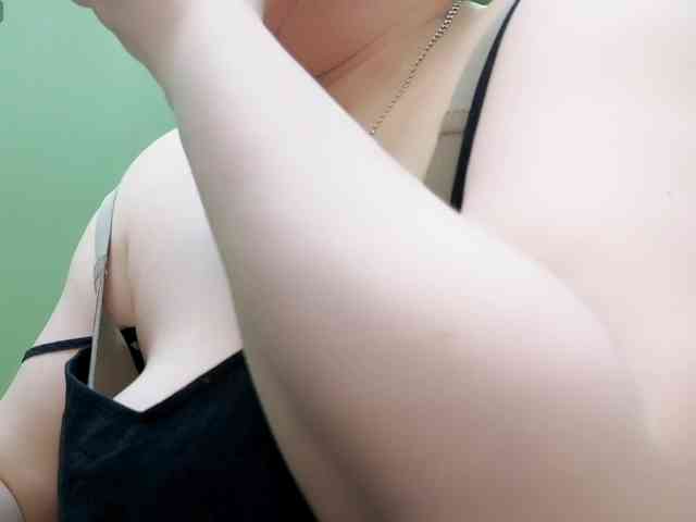 DollyMolli webcam