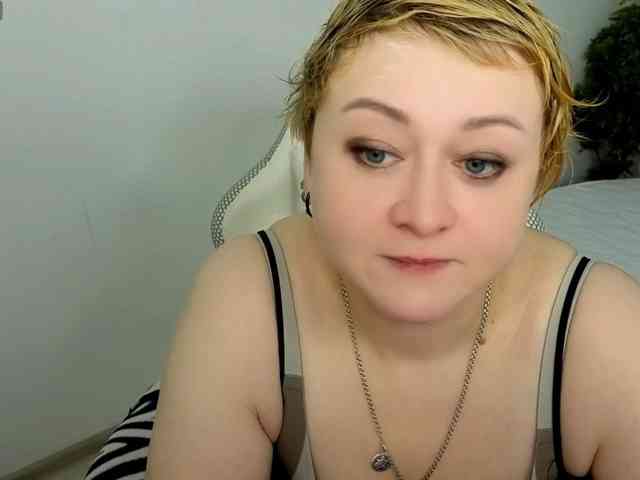 DollyMolli webcam