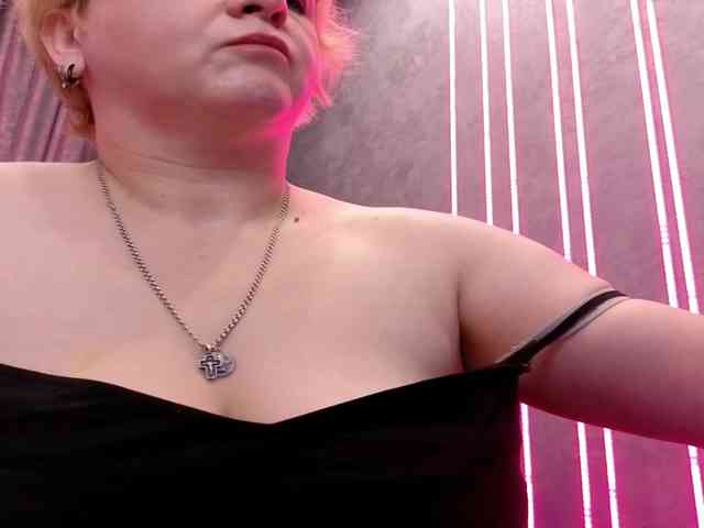 DollyMolli webcam