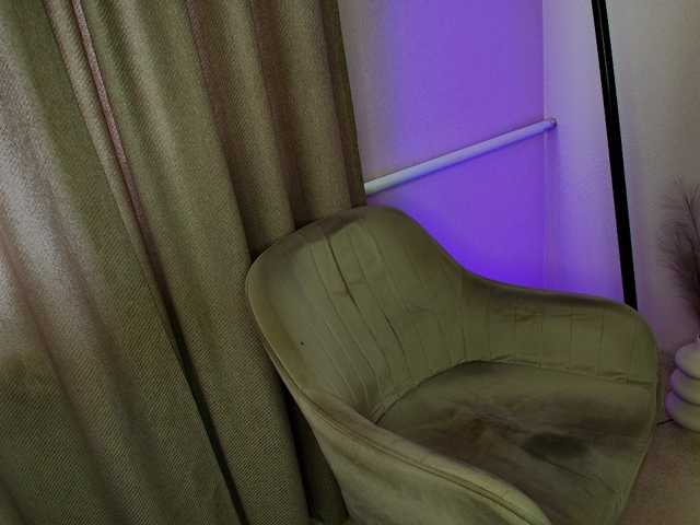 Leila-hot live cam preview