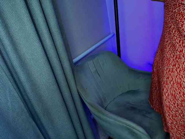 Leila-hot webcam