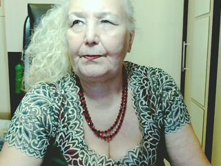 GrannyWants Porn Show