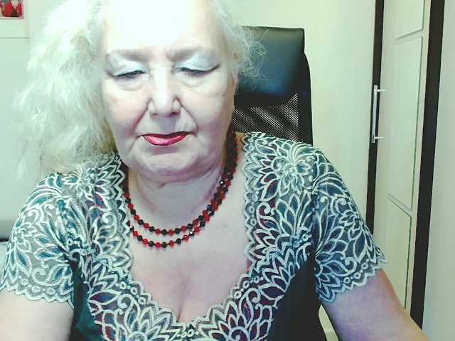 grannywants, en vivo ahora en BongaCams