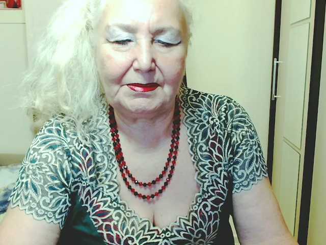 GrannyWants live cam preview