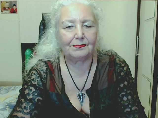 grannywants live cam on BongaCams
