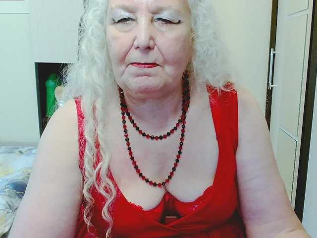 grannywants live cam on BongaCams