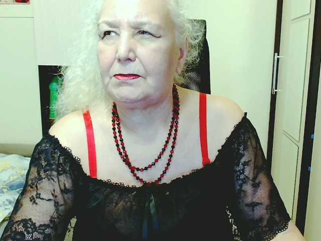 grannywants live cam on BongaCams
