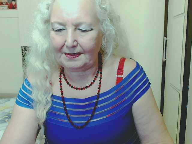 grannywants live cam on BongaCams
