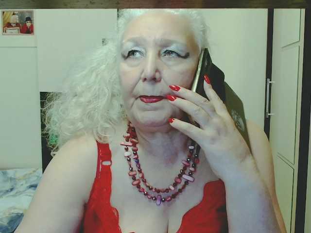 GrannyWants live webcam show