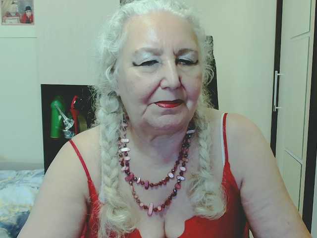 GrannyWants live webcam show