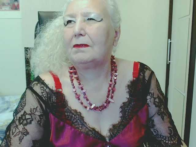 grannywants live cam on BongaCams