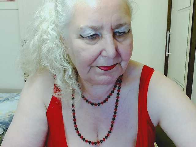 grannywants live cam on BongaCams