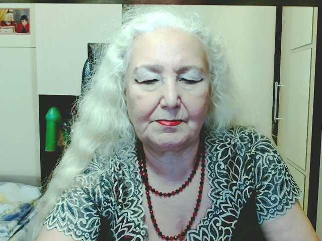 GrannyWants live cam preview